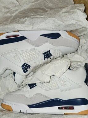 NWT 2025 NIKE SB x JORDAN 4 NAVY MENS